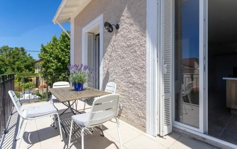 Remarquable T3 Proche Plages Carqueiranne Exterior foto